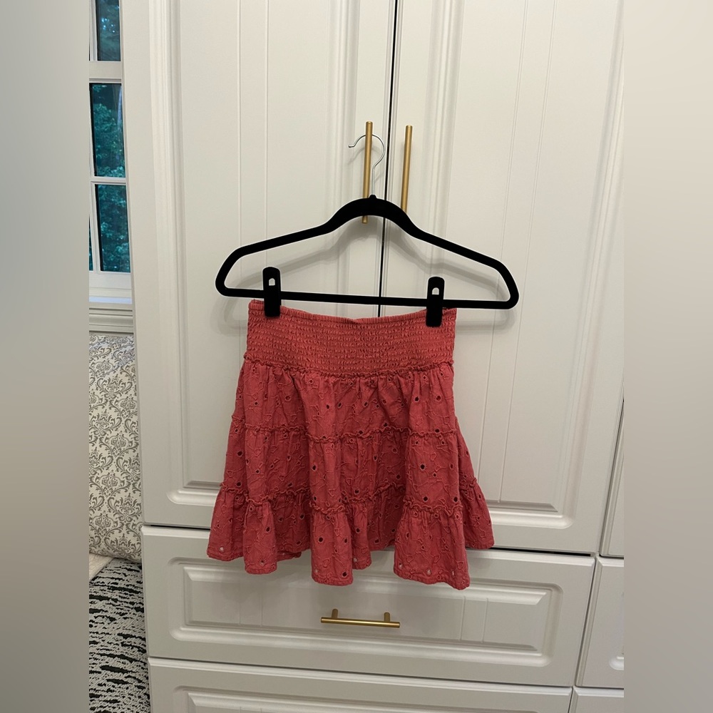 American eagle size XS pink eyelet mini skirt